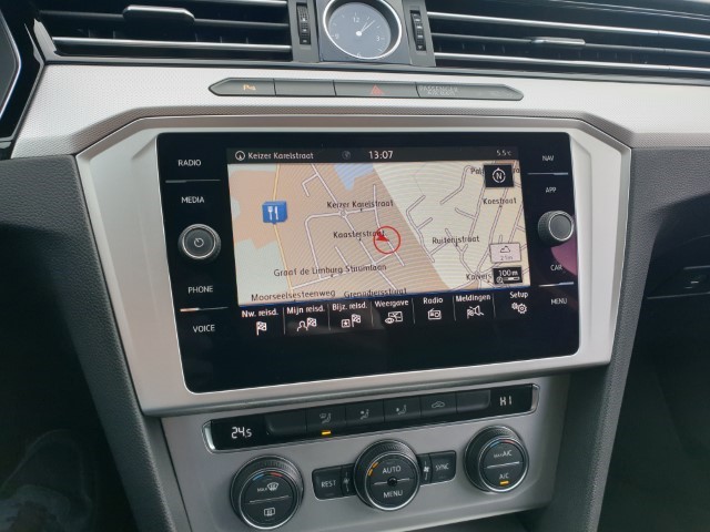 VOLKSWAGEN PASSAT VARIANT 2.0 TDi