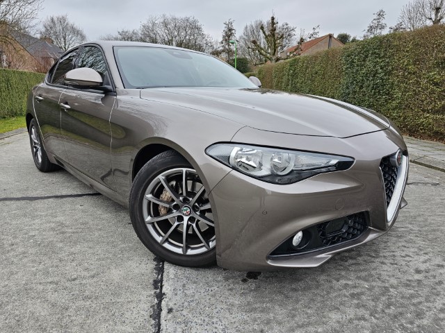ALFA ROMEO GIULIA 2.2 JTDm