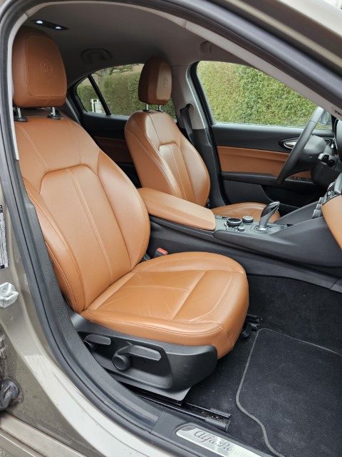 ALFA ROMEO GIULIA 2.2 JTDm