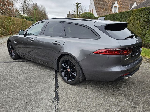 JAGUAR XF 2.0 D Pure