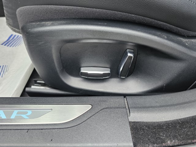 JAGUAR XF 2.0 D Pure