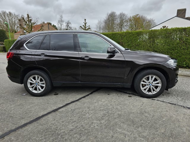 BMW X5 2.0 sDrive25