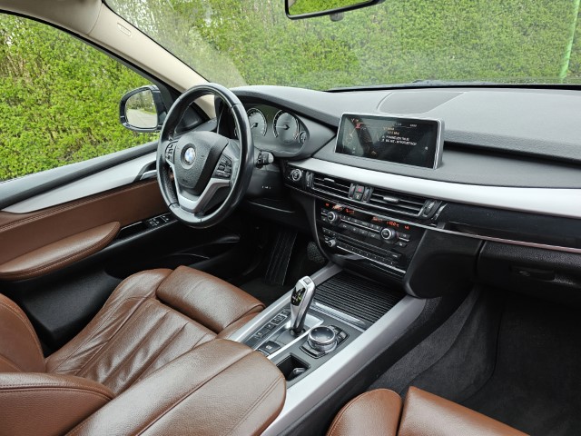 BMW X5 2.0 sDrive25
