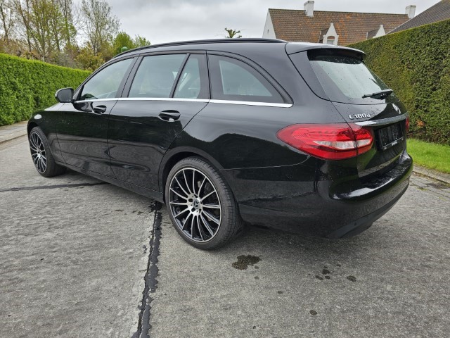 MERCEDES C180