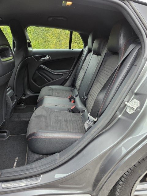 Mercedes CLA 200