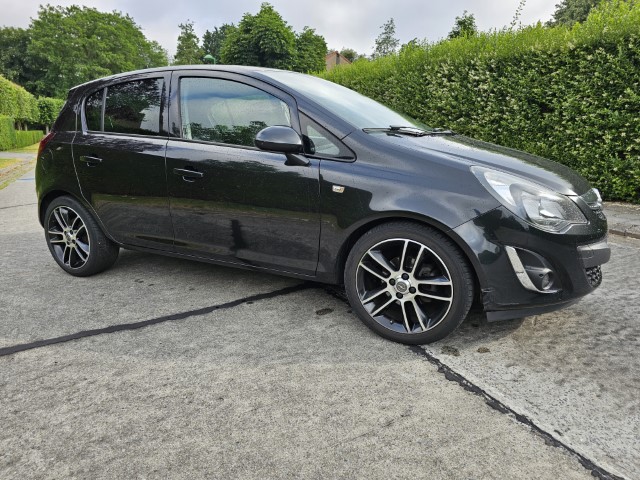 OPEL CORSA 1.4i