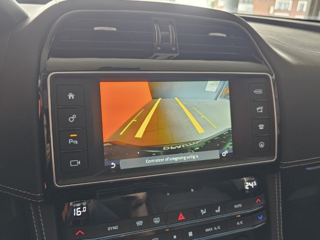 JAGUAR F-PACE 2.0 D AWD R-SPORT