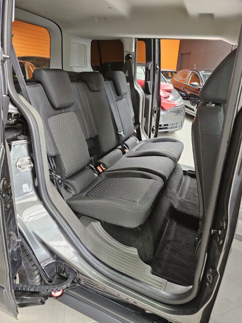 Ford Tourneo Connect 1.5 - Automaat