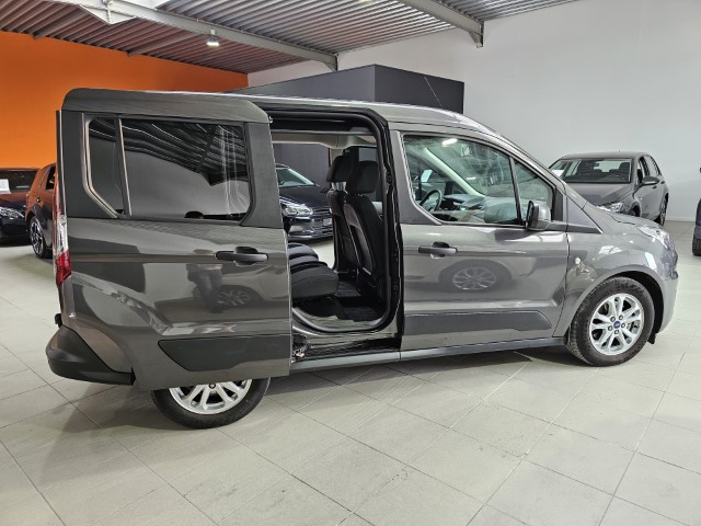 Ford Tourneo Connect 1.5 - Automaat