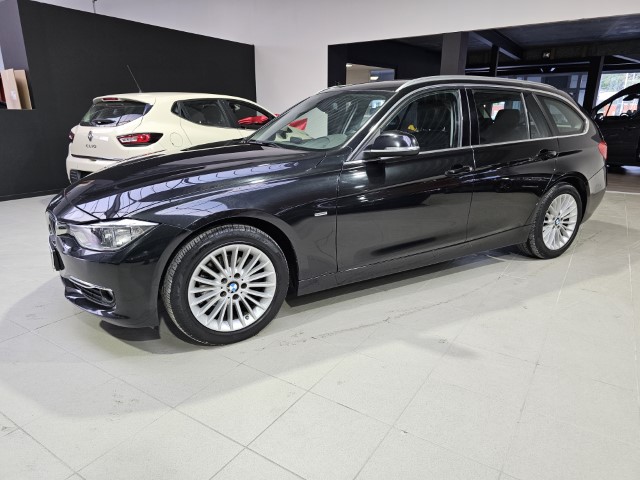 BMW 318d Luxury Line