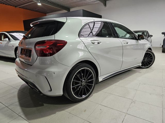 MERCEDES A180 - AMG PACK