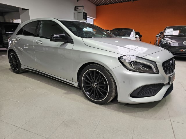 MERCEDES A180 - AMG PACK