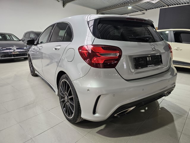 MERCEDES A180 - AMG PACK