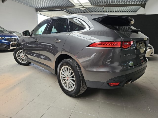 JAGUAR F-PACE 2.0 D PRESTIGE