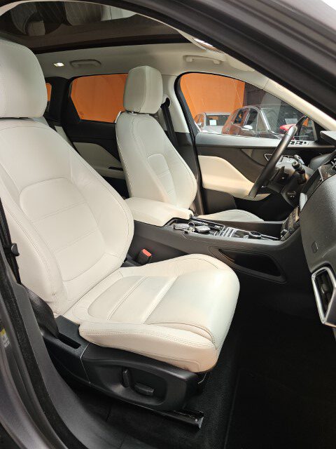 JAGUAR F-PACE 2.0 D PRESTIGE