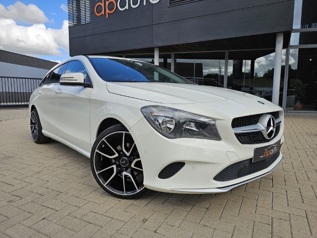 MERCEDES CLA 180