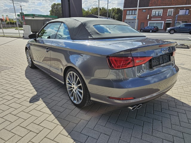 AUDI A3 CABRIOLET 2.0 TDi S-Line
