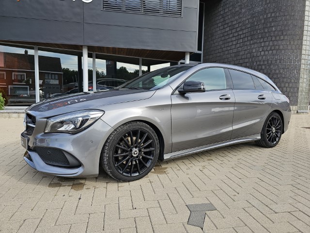 MERCEDES CLA 180 AMG PACK