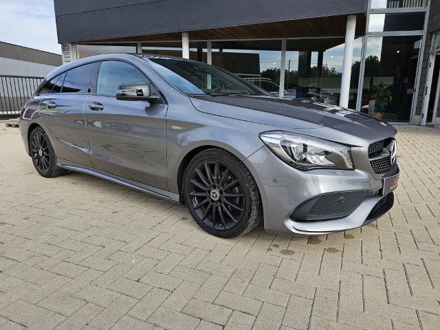 MERCEDES CLA 180 AMG PACK