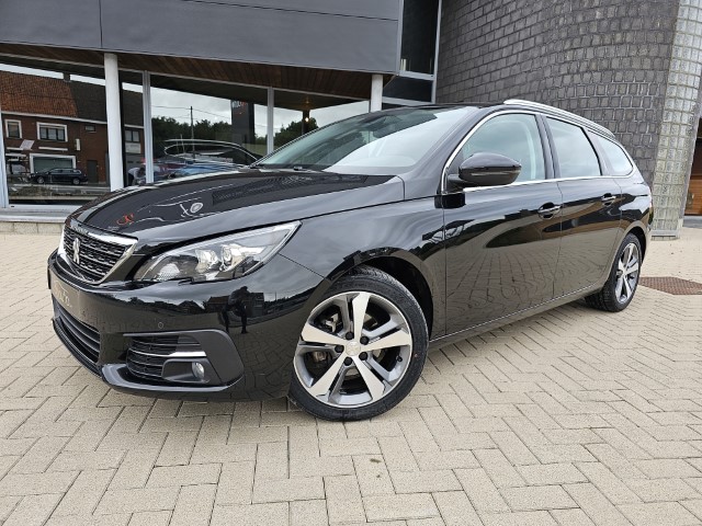 PEUGEOT 308 1.5 BlueHDi Allure