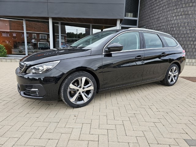 PEUGEOT 308 1.5 BlueHDi Allure