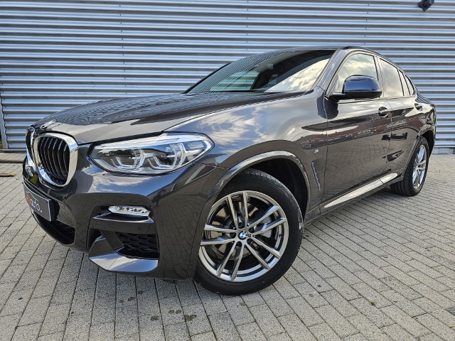 BMW X4 2.0d xDrive M-PACK