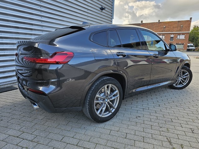 BMW X4 2.0d xDrive M-PACK
