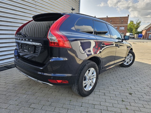 VOLVO XC60 D4 AWD