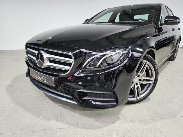 MERCEDES E220 AMG PACK