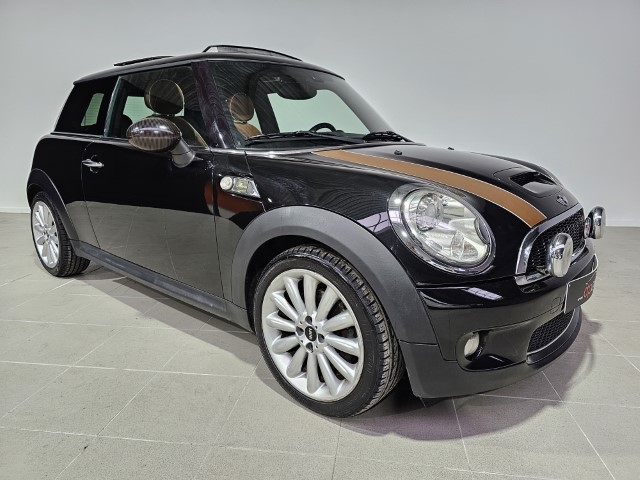 MINI COOPER S 1.6i MAYFAIR EDITION