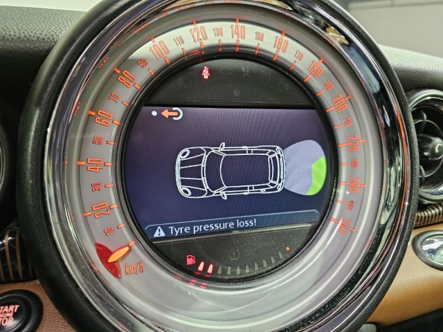 MINI COOPER S 1.6i MAYFAIR EDITION