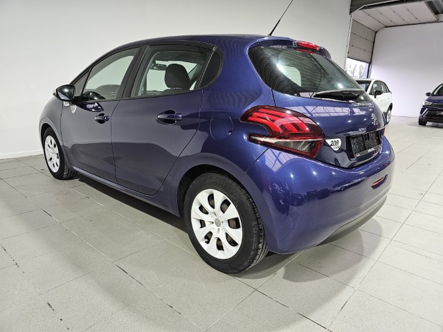 PEUGEOT 208 1.2i LIKE