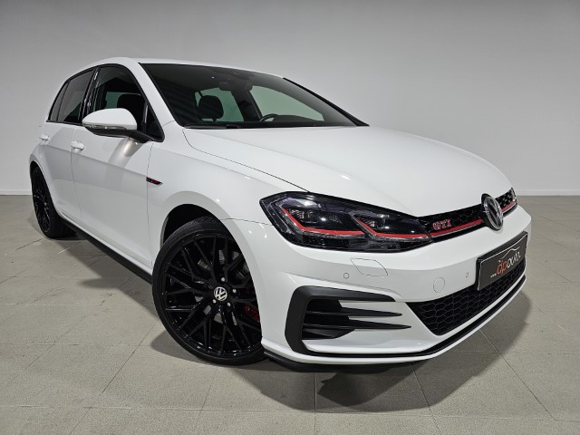 VOLKSWAGEN GOLF GTI 2.0 TSI DSG - VERLENGDE GARANTIE 01/2027