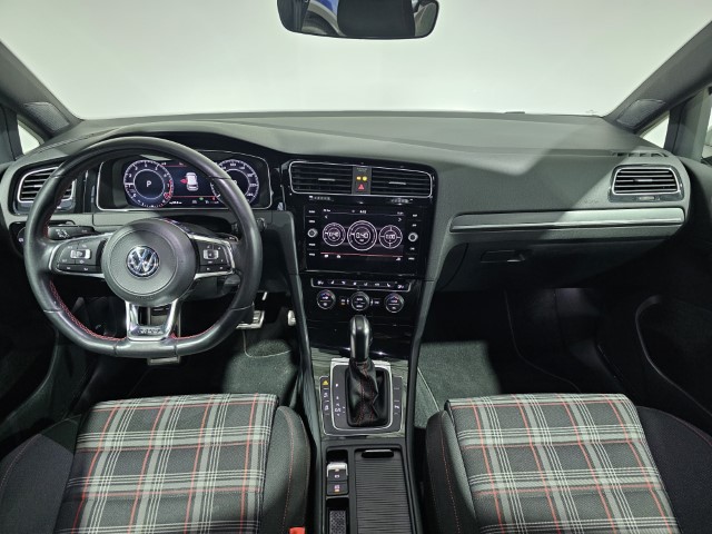 VOLKSWAGEN GOLF GTI 2.0 TSI DSG - VERLENGDE GARANTIE 01/2027