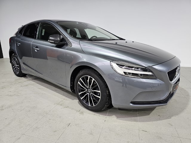 Volvo V40 2.0 T2 Sport Edition