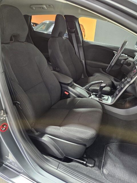 Volvo V40 2.0 T2 Sport Edition