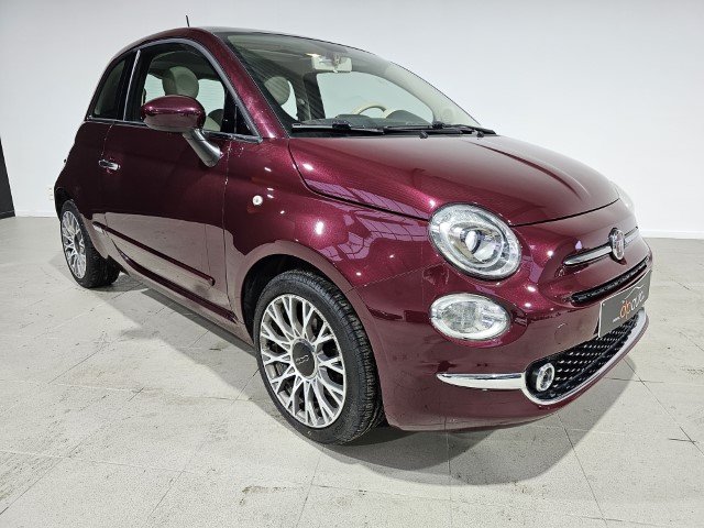 FIAT 500 1.2i LOUNGE