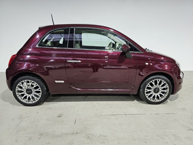 FIAT 500 1.2i LOUNGE