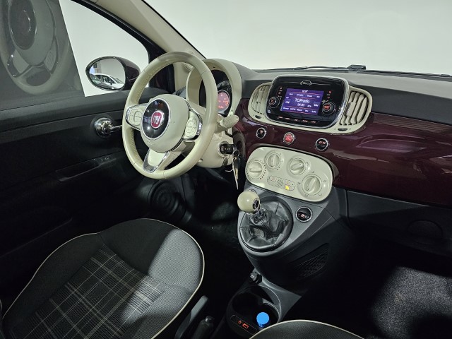 FIAT 500 1.2i LOUNGE