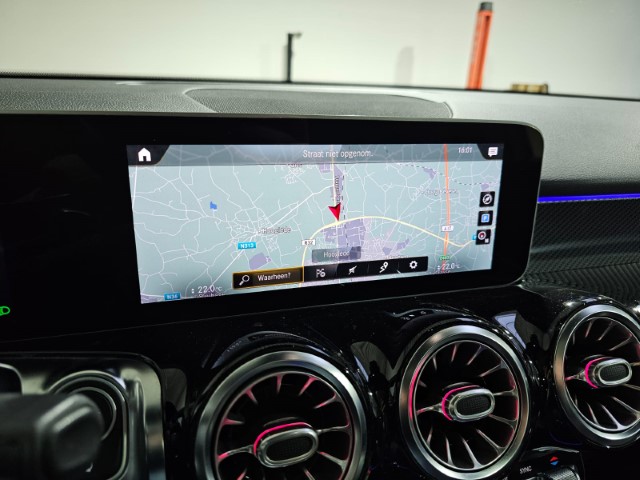 Mercedes GLB 200 d AMG PACK