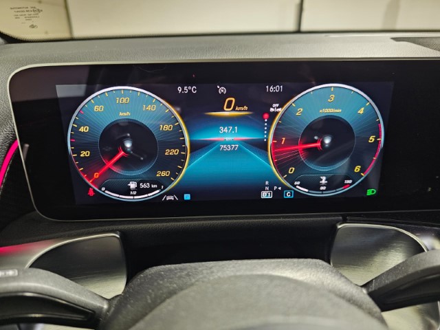 Mercedes GLB 200 d AMG PACK