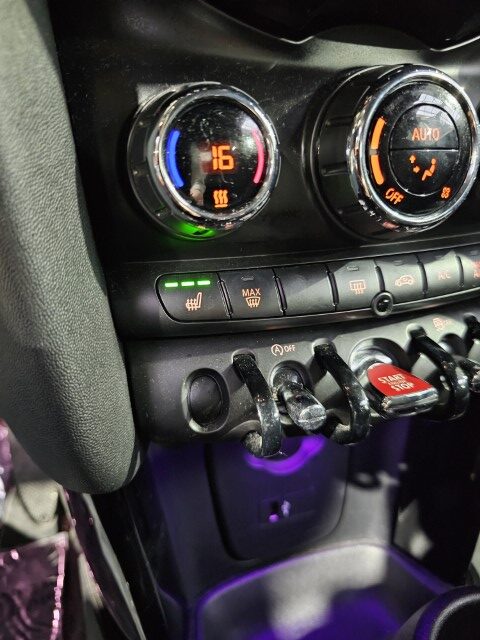 MINI COOPER D 1.5 Automaat