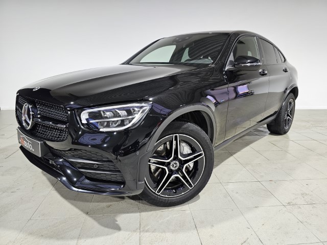 MERCEDES GLC 300 de COUPE 4MATIC PHEV AMG PACK