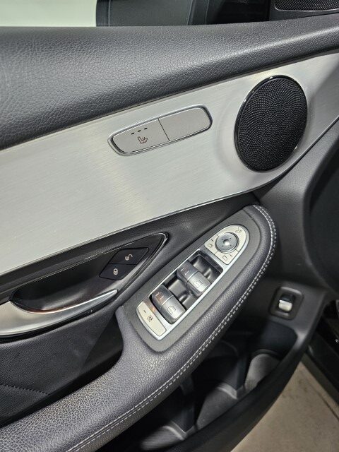 MERCEDES GLC 300 de COUPE 4MATIC PHEV AMG PACK