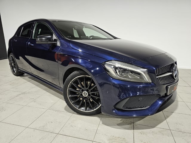 Mercedes A180 AMG PACK