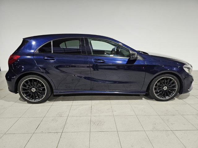 Mercedes A180 AMG PACK