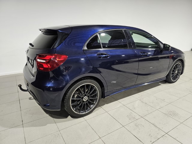 Mercedes A180 AMG PACK