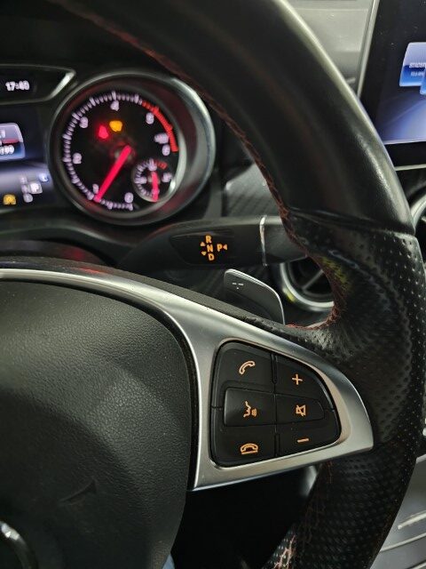 Mercedes A180 AMG PACK