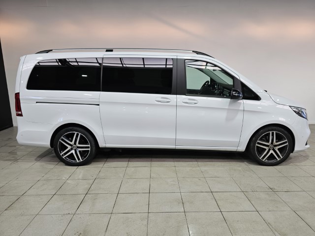 MERCEDES V220 - Avantgarde - Lichte vracht -