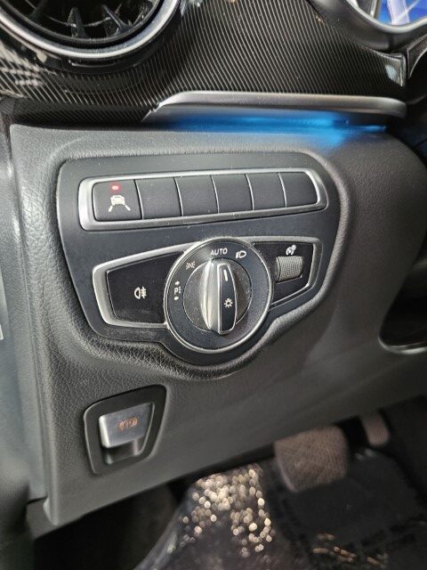 MERCEDES V220 - Avantgarde - Lichte vracht -